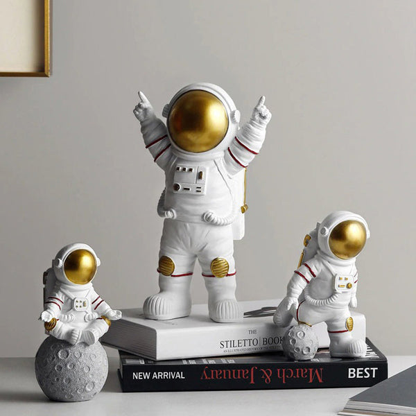 Space Astronaut Figurines - Starhauz.com