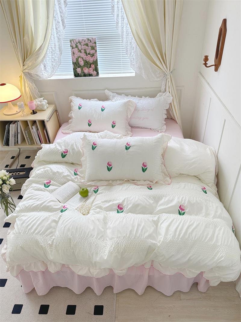 Pink Ruffle Sheets